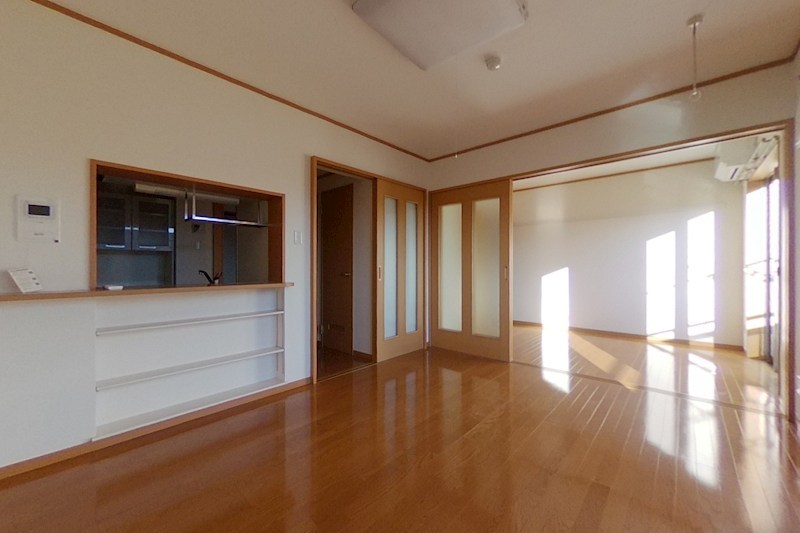 メゾンドMJ陽東 リビング