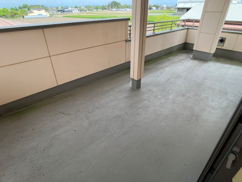 平出町貸店舗 ベランダ