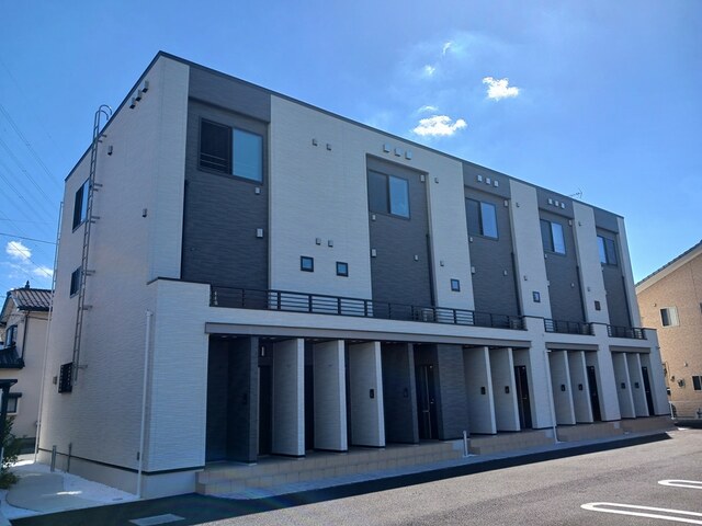 オネスティ 302号室 外観