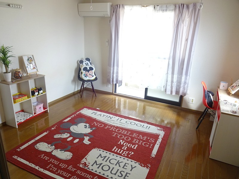 シャトーグランドハイム A リビング