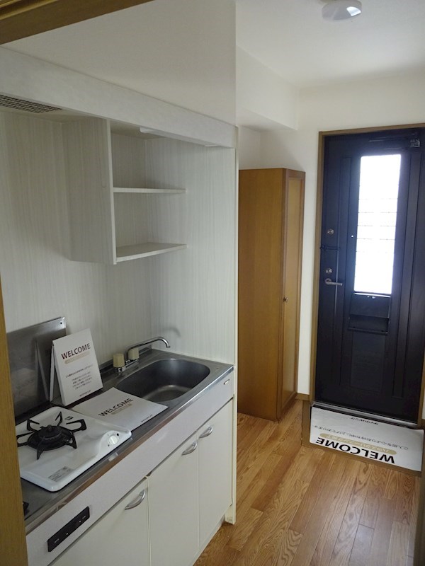 シャトーグランドハイム A 玄関