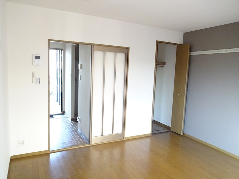 シャトーグランドハイム C ベッドルーム