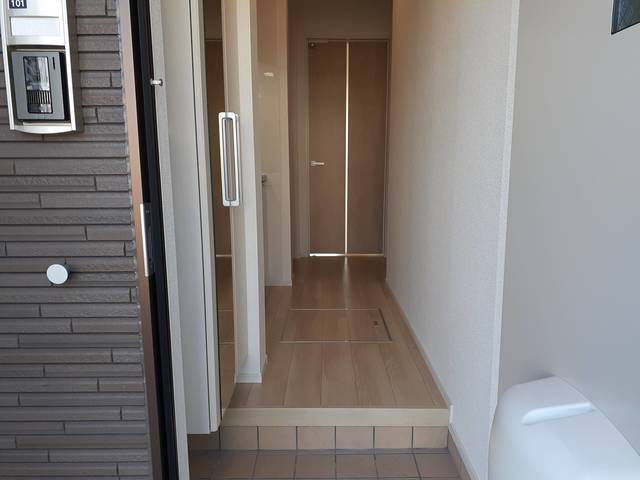 シャンテ・フルール 玄関