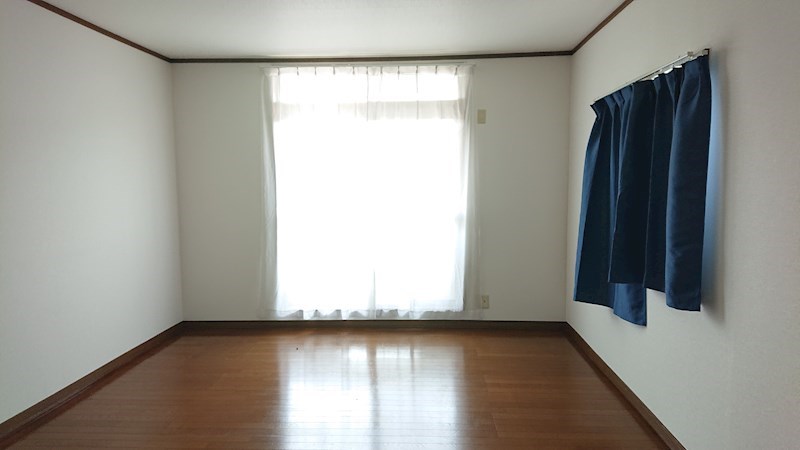 ライズ下古山 リビング