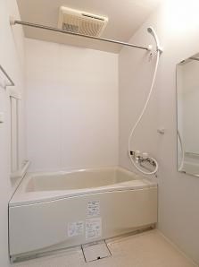 中今泉ヴィラージュマンション 風呂画像