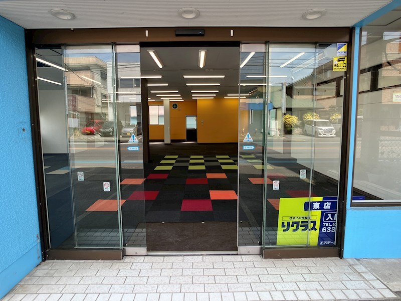 泉が丘６丁目テナント 玄関