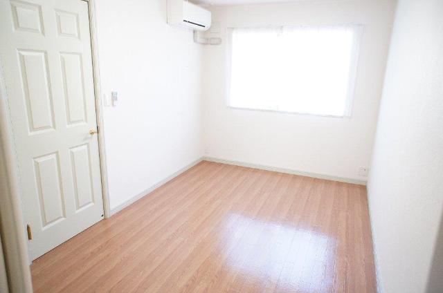 サンモール ベッドルーム