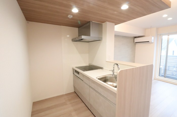 ロータスシャトー キッチン