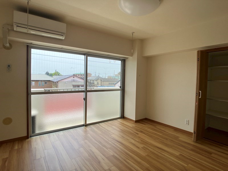 メゾンド岡野 ベッドルーム