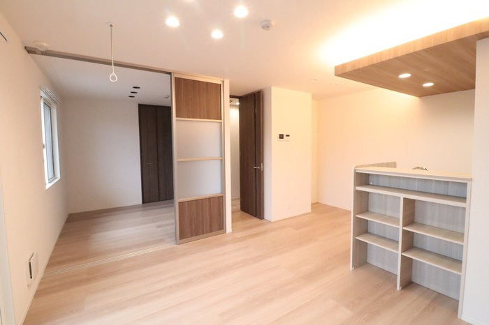 ロータスシャトー リビング