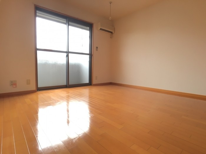 メゾン・ボナール  リビング