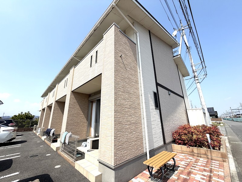 Eminence　Blue（エミネンス　ブルー） 103号室 外観