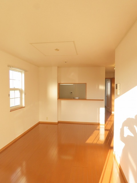 プラウド・コートⅢ リビング