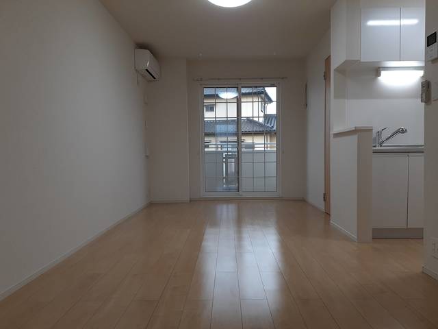 ハピネス リビング