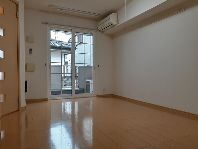 エレガンテ リビング