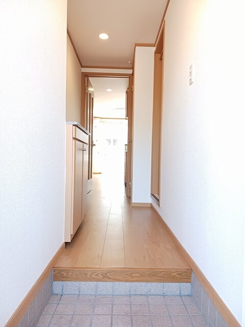 アプリコット・ヴィラ　Ｉ 玄関