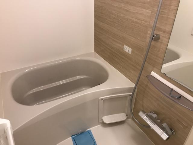 La Famille（ラ・ファミーユ） 風呂画像