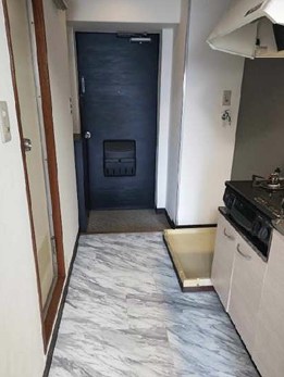 インプルーヴ今小路 玄関