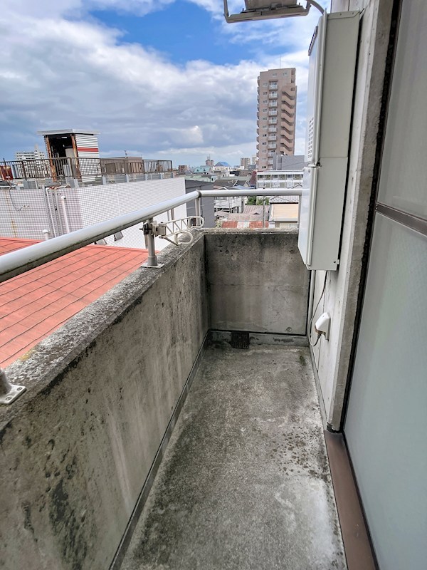 SMAT　BLDG ベランダ