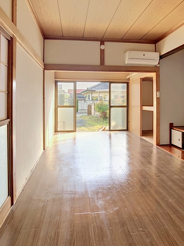 高橋町貸家 リビング