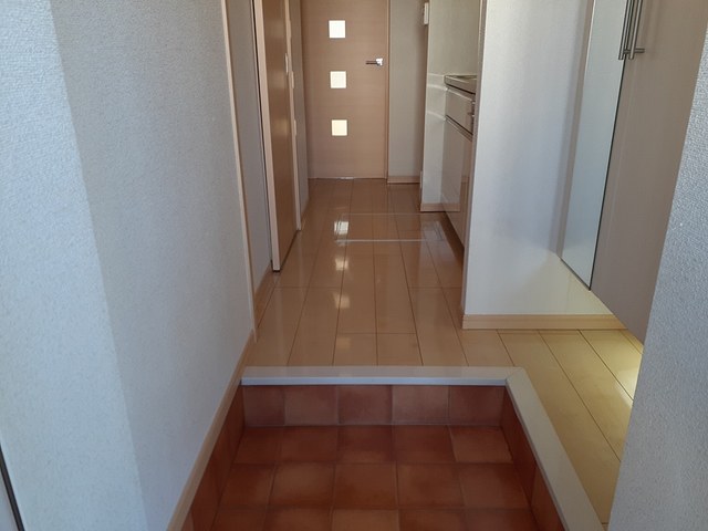 クレメント　Ｂ 玄関