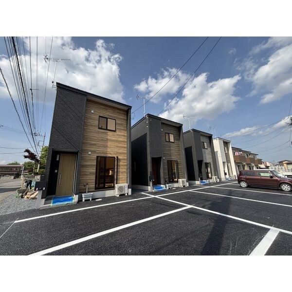 M's Place（DEFG棟） 外観