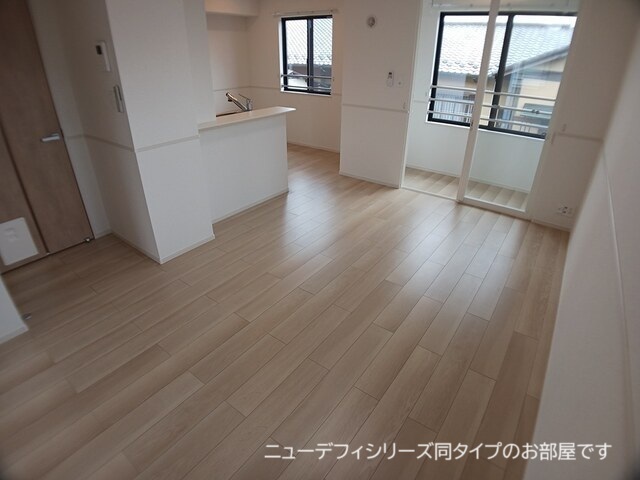 プログレス　Ｂ リビング
