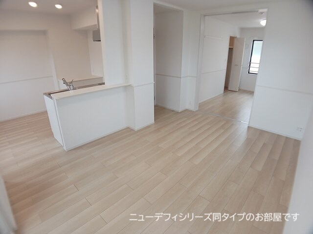 プログレス　Ｂ リビング