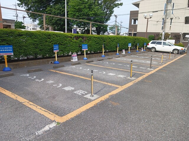 マンションあかやま 駐車場