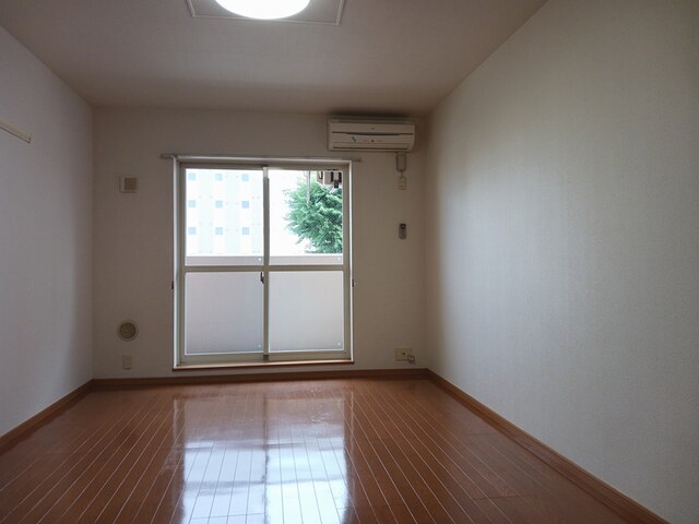 マンションあかやま リビング