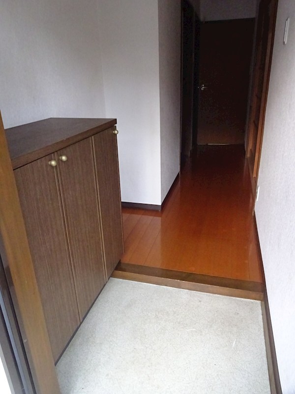 シンフォニー1号館 玄関
