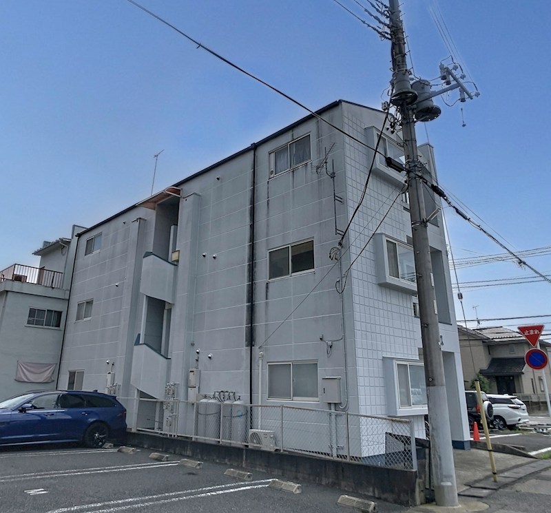 イーグルハウス 外観