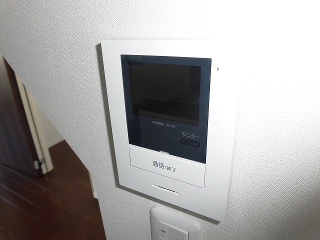 ユーリ岩曽  その他3