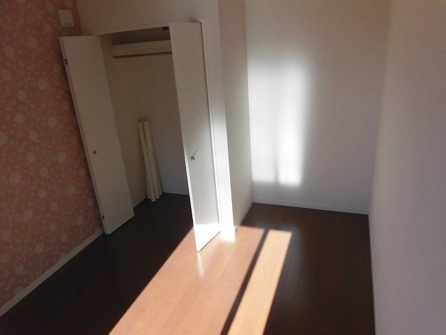 ユーリ岩曽  その他15