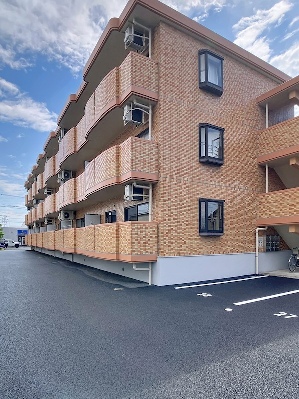 リヴェール小山  101号室 外観