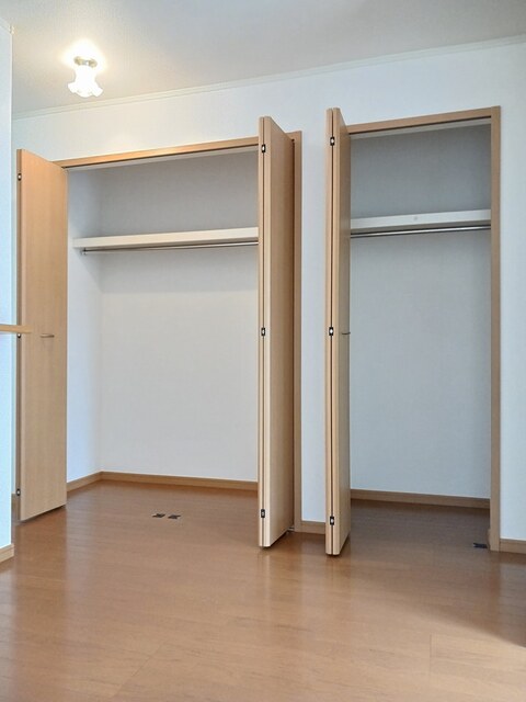 ラフレシールＢ 収納