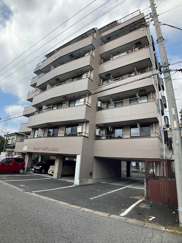 アルファーレジデンス簗瀬 601号室 外観