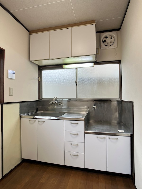 滝の原3丁目戸建 キッチン