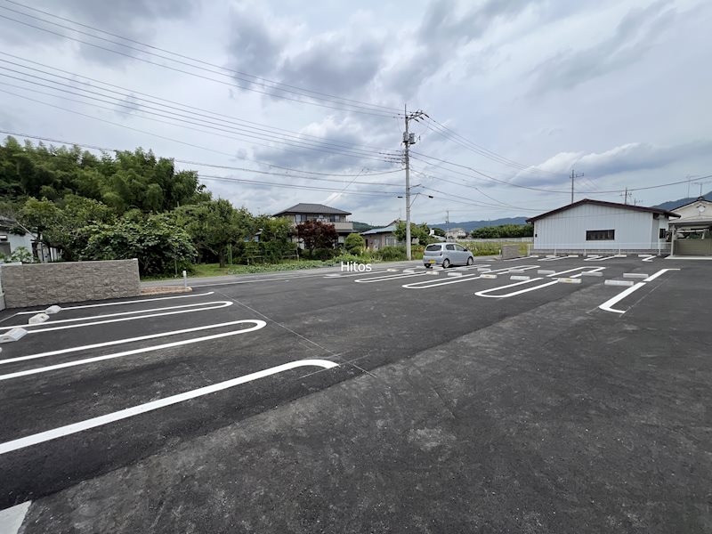 Grande (グランデ) 駐車場