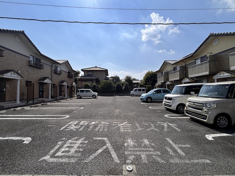 フォーリア爽　B 駐車場