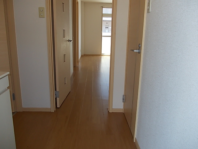 クリアヴィレッジＢ 玄関