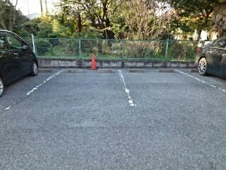 エリール藤 駐車場