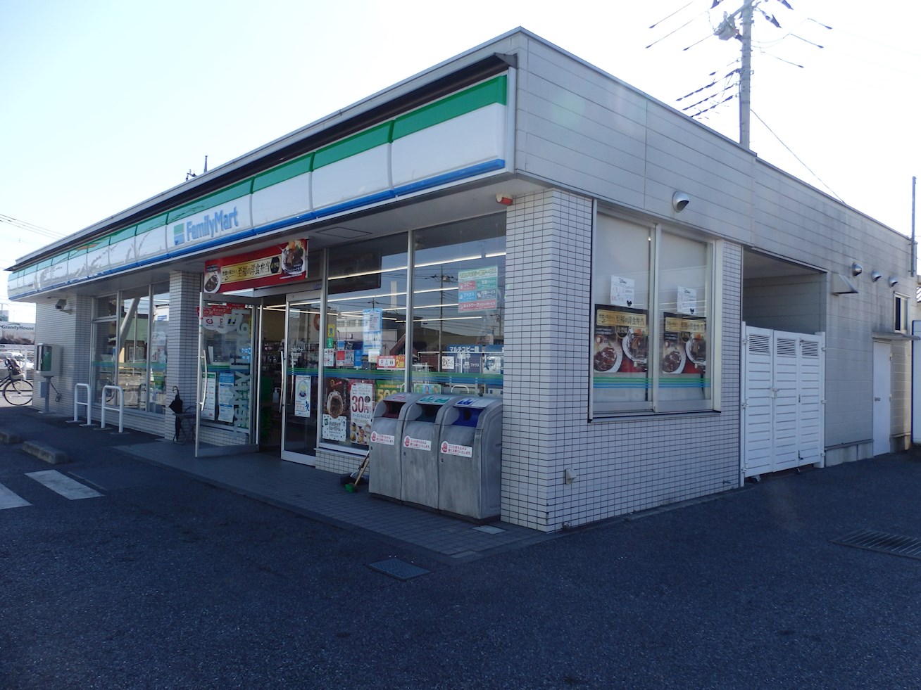 リバーサイドハイツ コンビニ