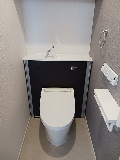 アンフィニ トイレ