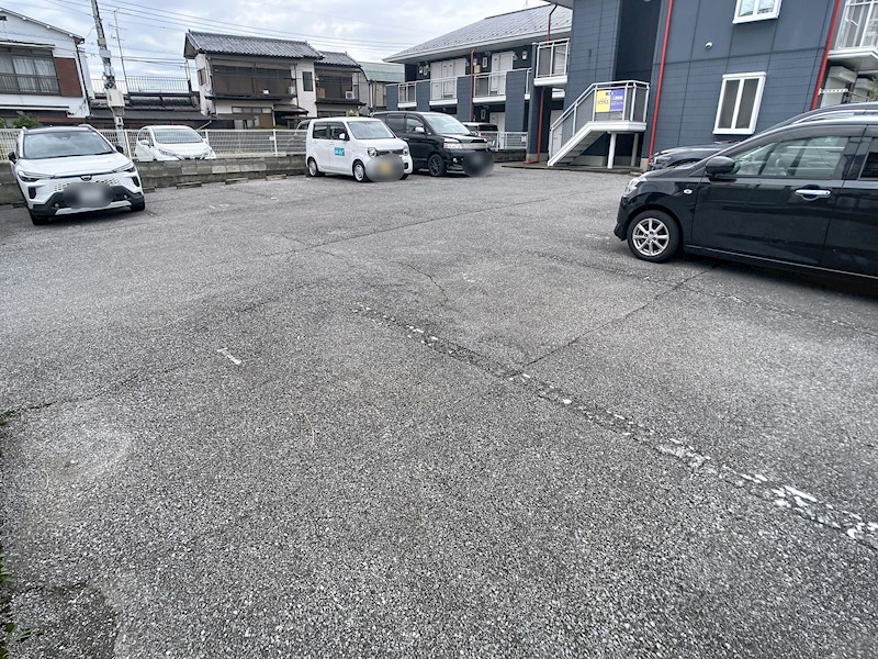 ヴィブレⅠ 駐車場