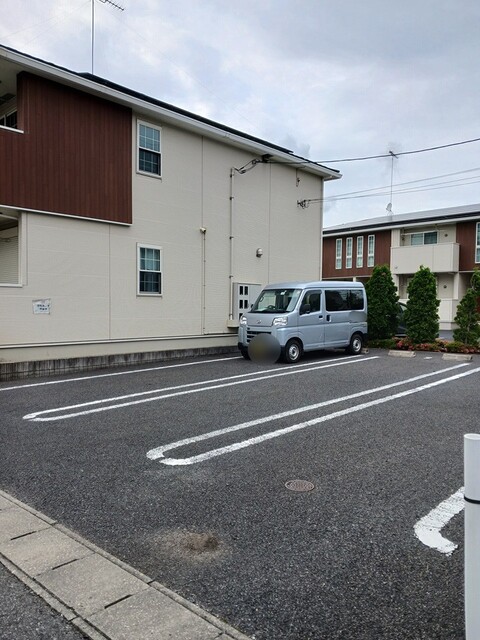 ラック　ヒルズ　Ａ 駐車場