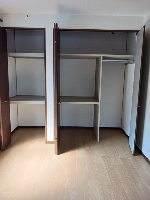 ブランドールＳＵＮＡＧＡ　Ｂ 収納