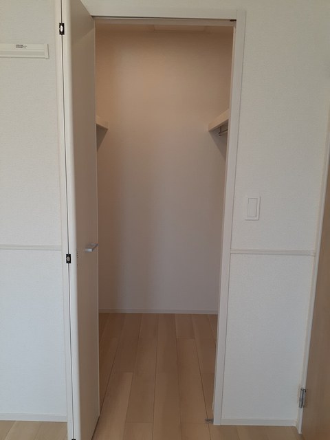 アマティ その他