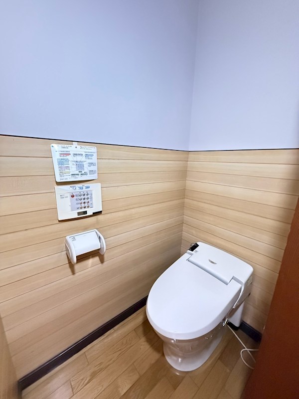ロイヤルドミール トイレ