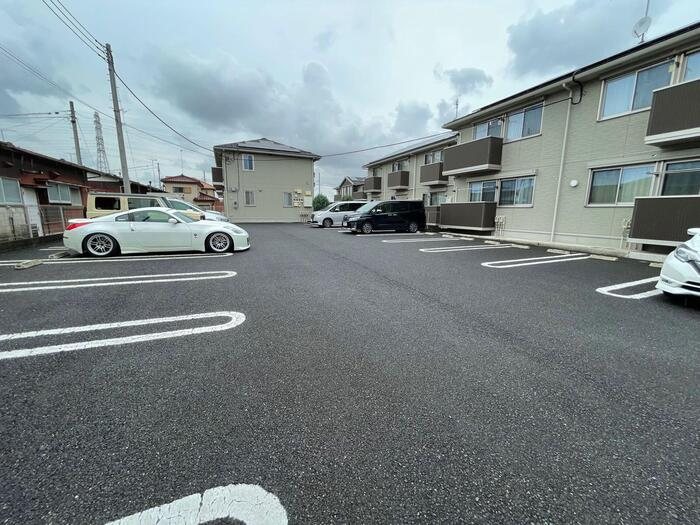 モン　ビラージュ　A 駐車場